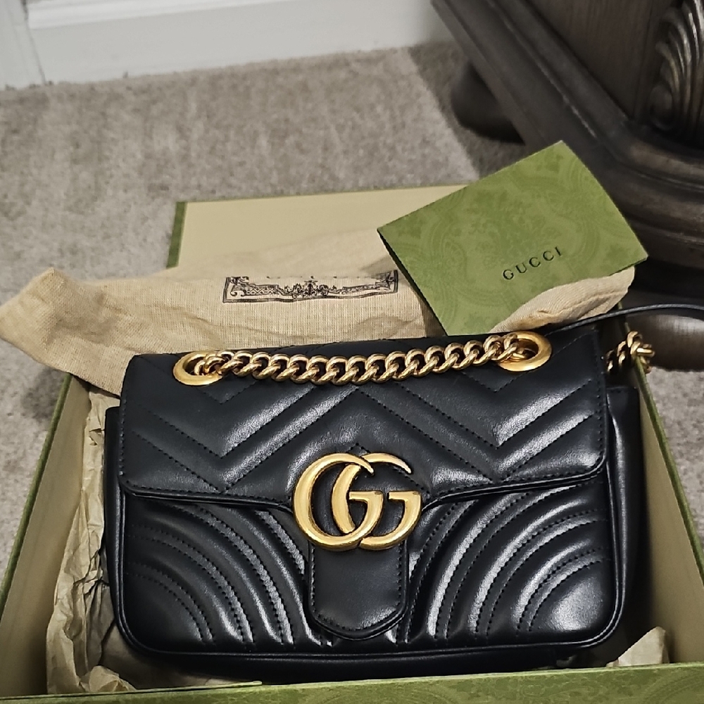 Gucci Black Quilted Shoulder Bag or Crossbody with Gold Chain